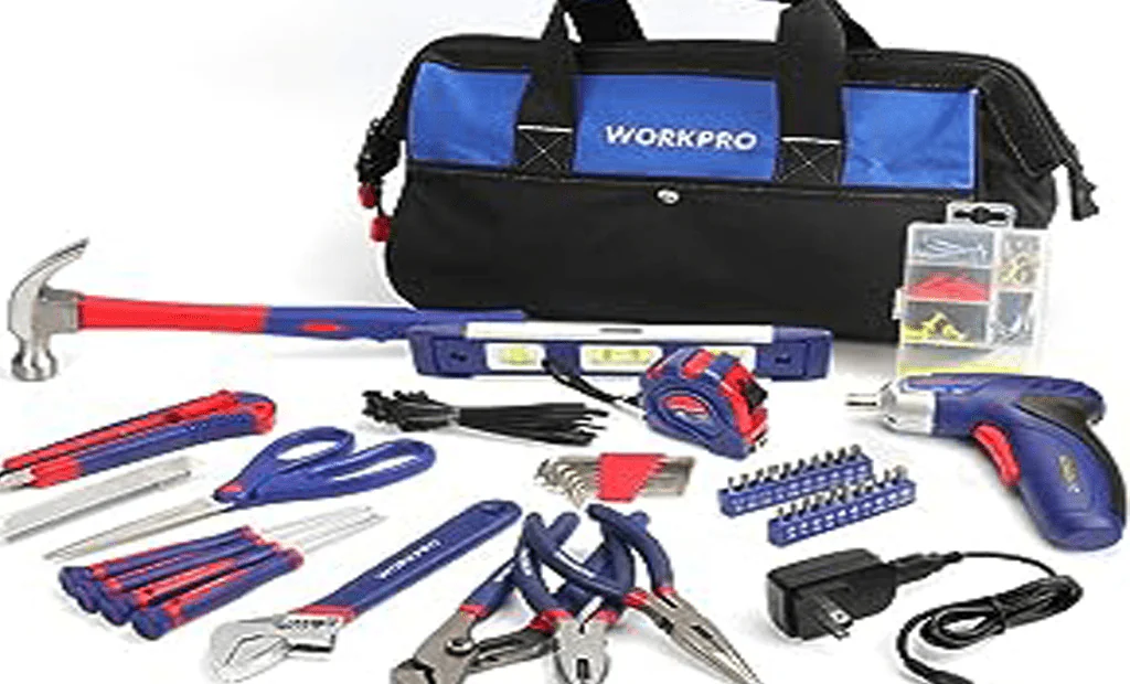 Essential Hand Tools Every Woodworker
